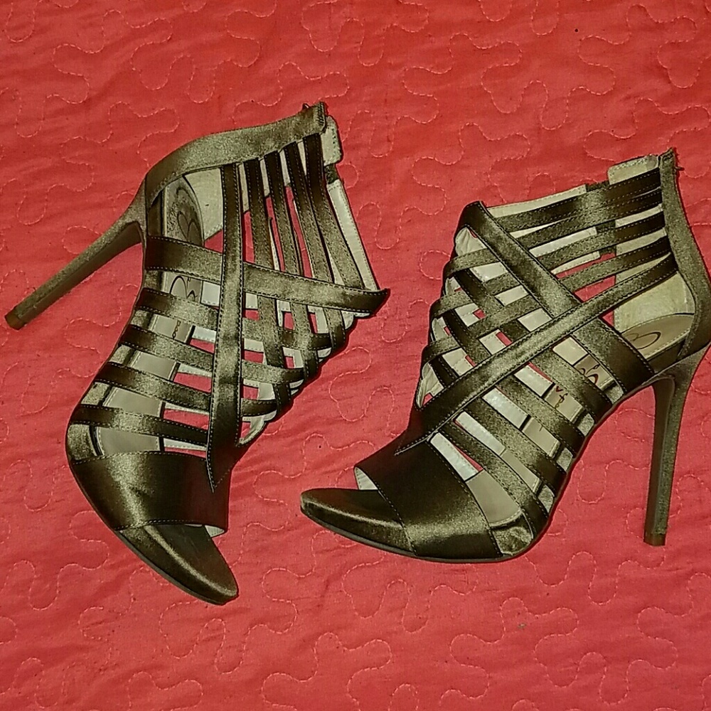 Jessica Simpson heels 6